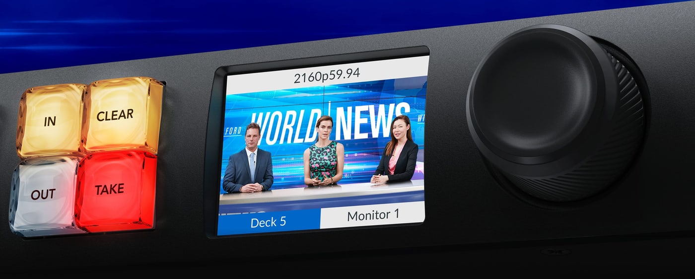 Blackmagic Videohub 10x10 12G – Živý obraz na LCD před přepnutím