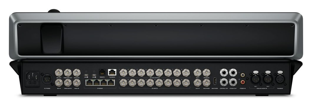 ATEM Television Studio 4K8 2TB – Vestavěné napájení a záloha 12 V