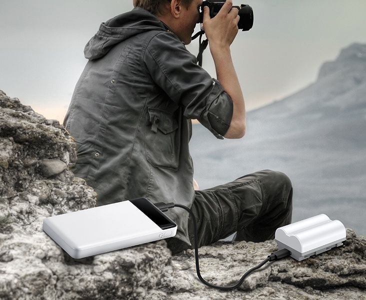 Dvě baterie po 2400 mAh