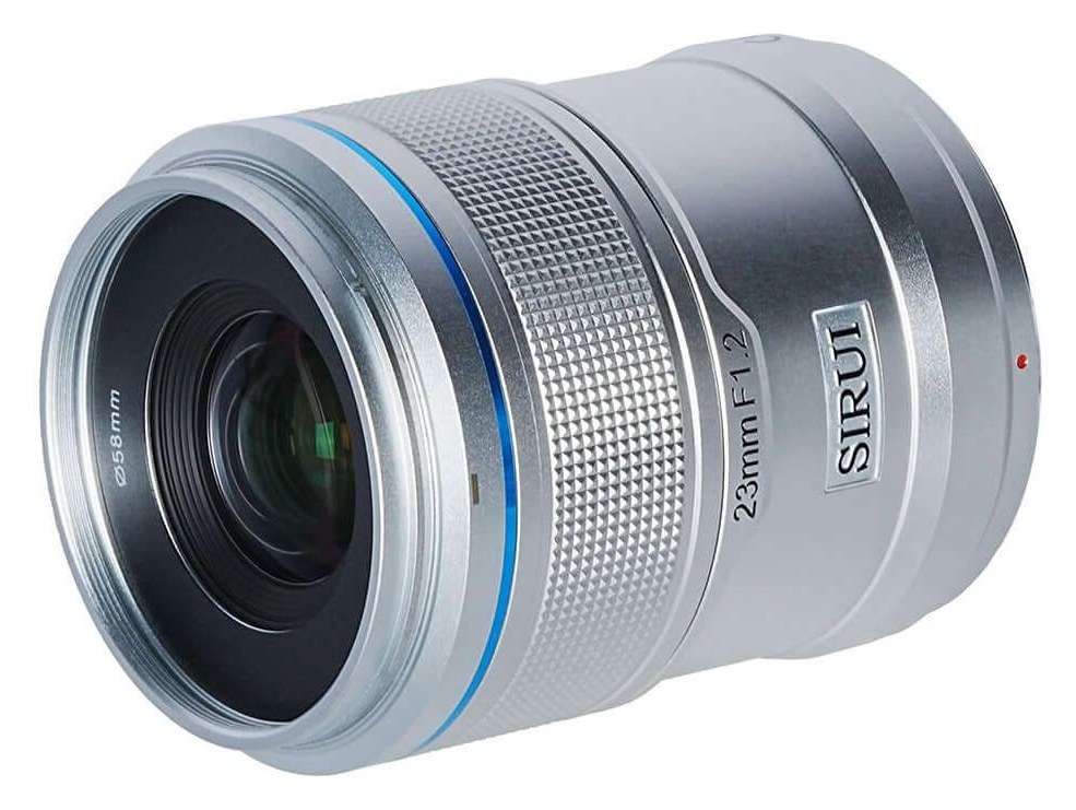 Sirui Sniper 23mm F1,2 APS-C AF objektiv, Fuji X, stříbrný – Stříbrné provedení: hliníková slitina