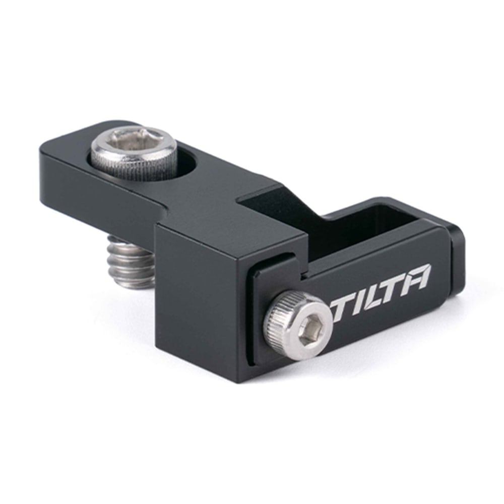 Kabel HDMI drží klec, ne konektor