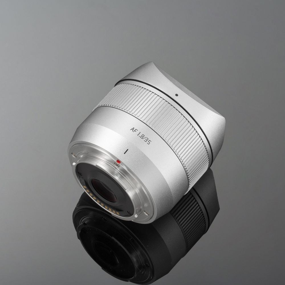 TTArtisan APS-C AF 35mm F1.8 II – Automatické ostření s motorem STM