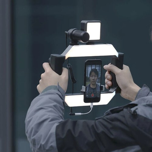 Ulanzi U-Rig video rig se světlem – Pohodlný úchop při dlouhém natáčení